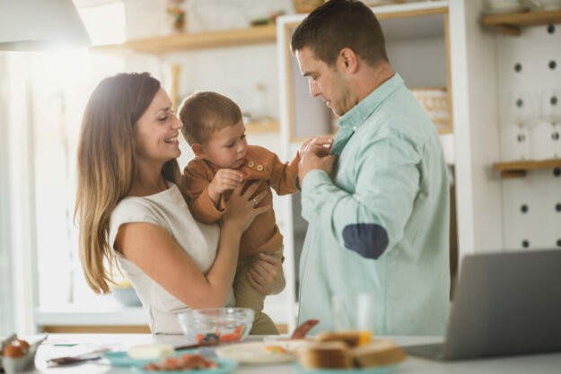 Kto może przyjść z dzieckiem na szczepienie